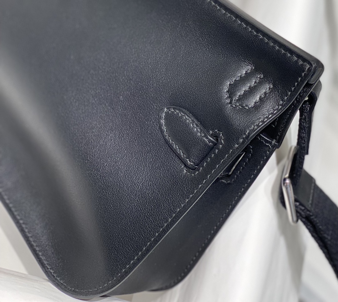 Hermes Jypsiere Mini Shoulder Bag In Black Swift Leather